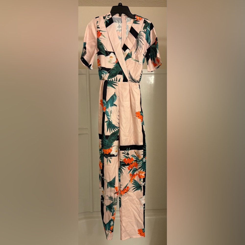 Charlotte Russe Tropical Print Pants